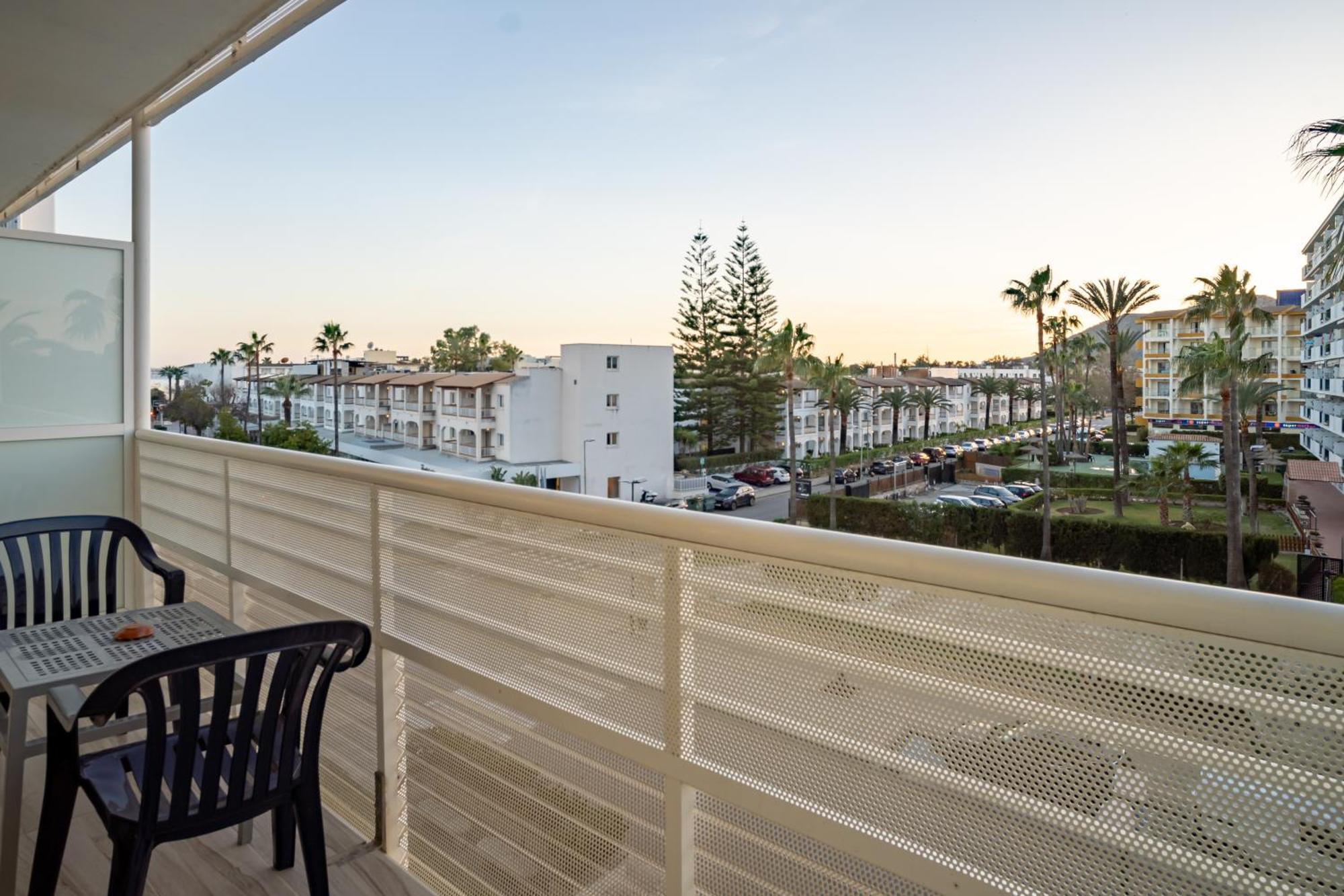 Bahia De Alcudia Hotel & Spa ポルト・ダルクディア エクステリア 写真