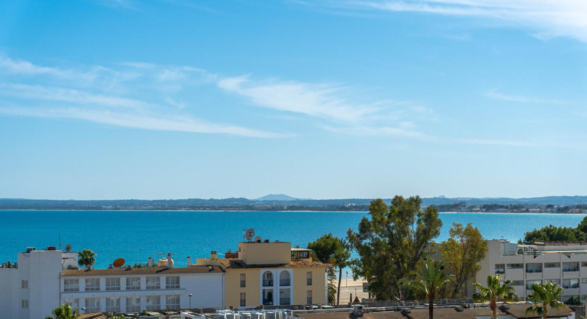 Bahia De Alcudia Hotel & Spa ポルト・ダルクディア エクステリア 写真
